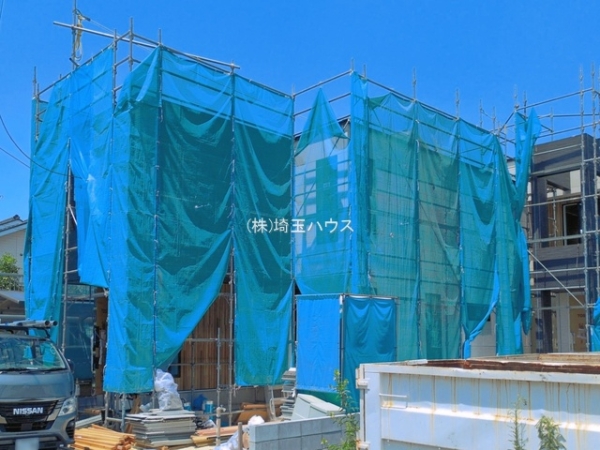八潮市中央201　新築戸建て　全2棟