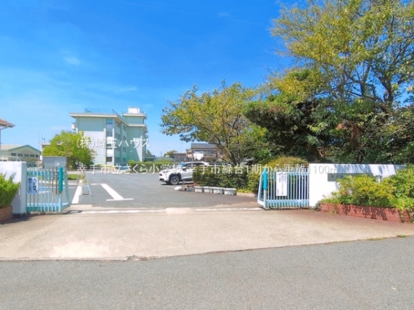 幸手市緑台１丁目の土地(幸手市立さくら小学校)