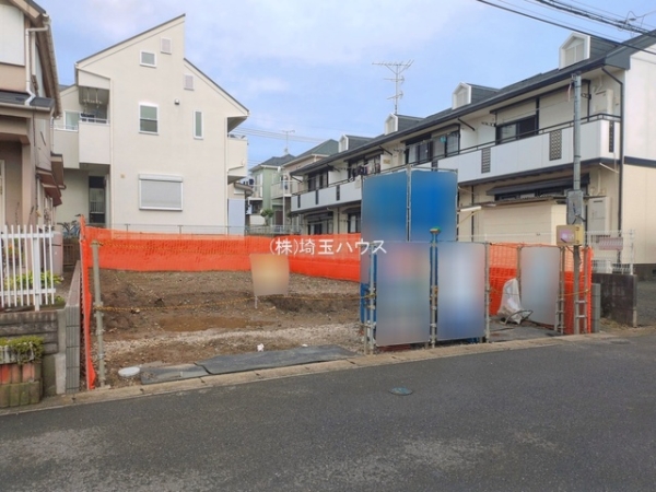 吉川市吉川2丁目　新築戸建て　全１棟