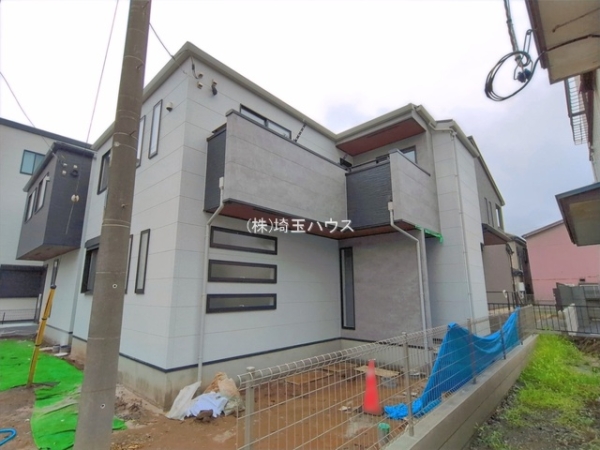 川口市柳根町　新築戸建て　全2棟