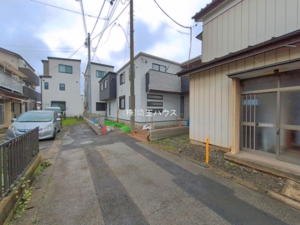 川口市柳根町　新築戸建て　全2棟