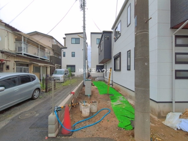 川口市柳根町　新築戸建て　全2棟