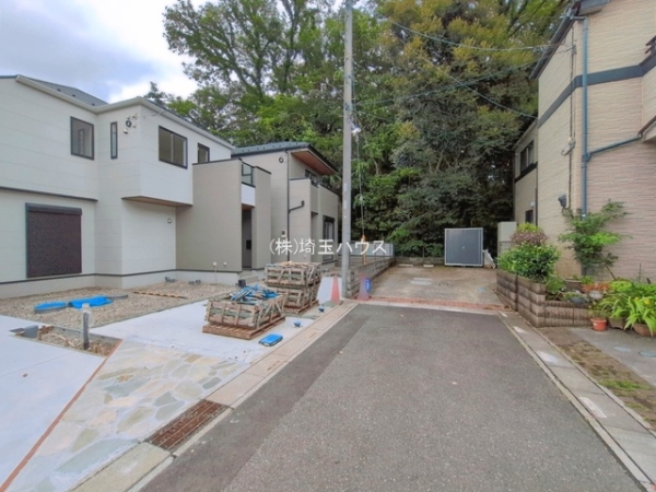 川口市安行原　新築戸建て　全3棟