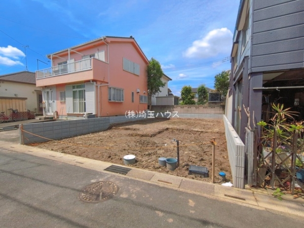 草加市新里町8期　新築戸建て　全1棟