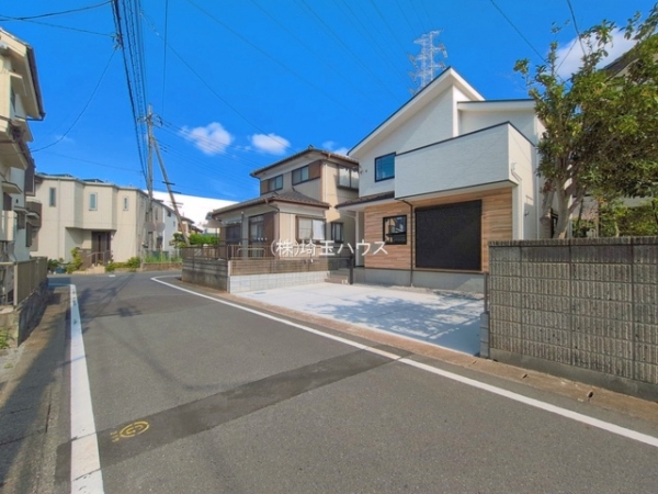 八潮市八條7期　新築戸建て　全1棟