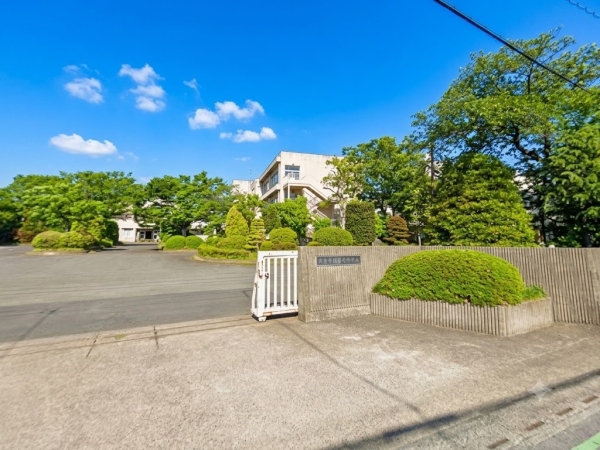 クレセント東鷲宮(久喜市立鷲宮中学校)