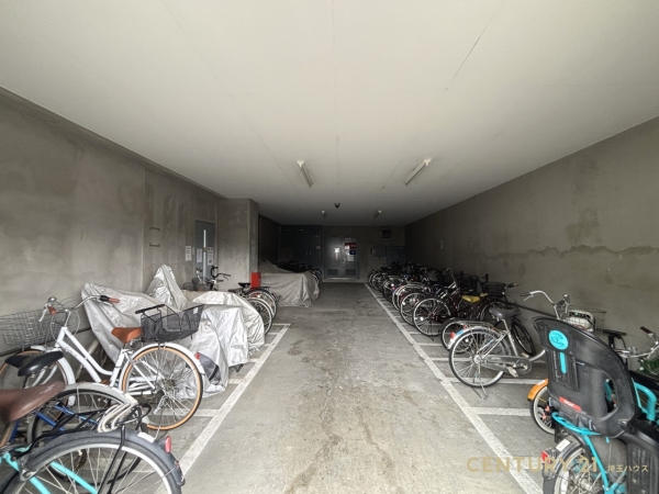 クレセント東鷲宮