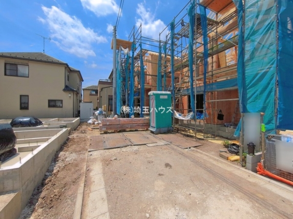 川口市青木3丁目91番　新築戸建て　全4棟
