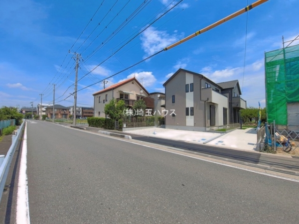 草加市新栄3丁目30番　新築戸建て　全3棟