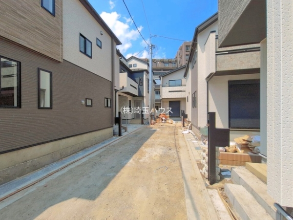 川口市坂下町2丁目　新築戸建て　全5棟