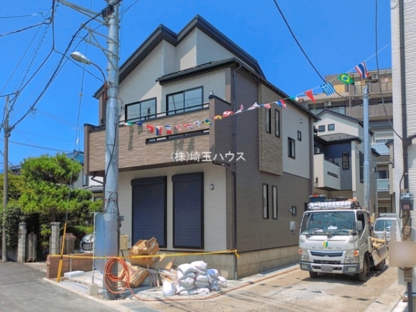 川口市坂下町2丁目　新築戸建て　全5棟