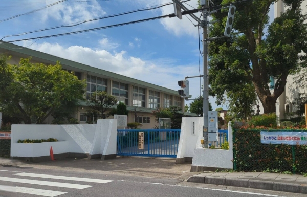 春日部市中央２丁目の中古一戸建て(春日部市立八木崎小学校)