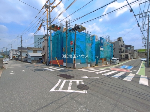 川口市元郷324　新築戸建て　全2棟