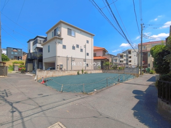 さいたま市南区太田窪526　新築戸建て