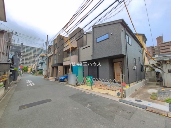 川口市並木105　新築戸建て　全1棟