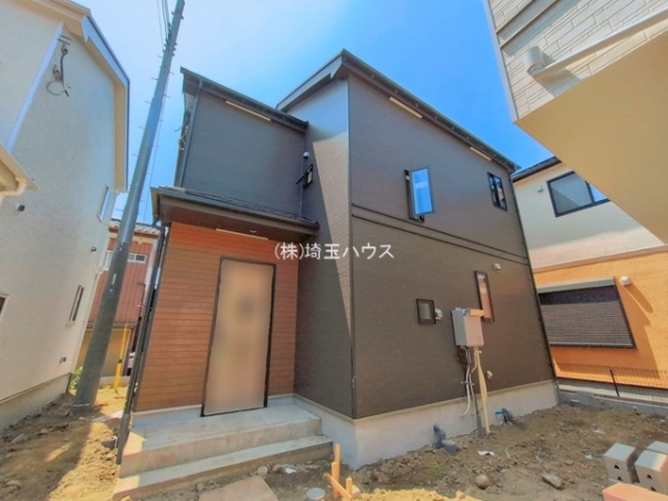 春日部市一ノ割1丁目497番　新築戸建て　全8棟