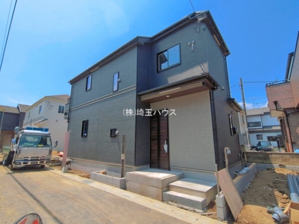 春日部市一ノ割1丁目497番　新築戸建て　全8棟