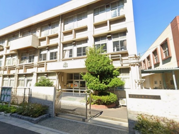 リプレ川口一番街1号棟(川口市立飯仲小学校)