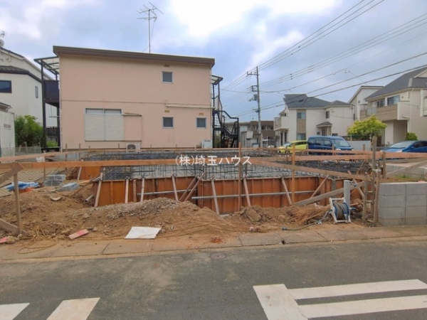 蓮田市緑町15期　新築戸建て　全1棟