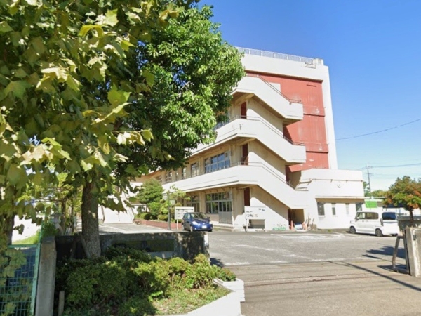 ライオンズマンション三郷第五(三郷市立早稲田中学校)