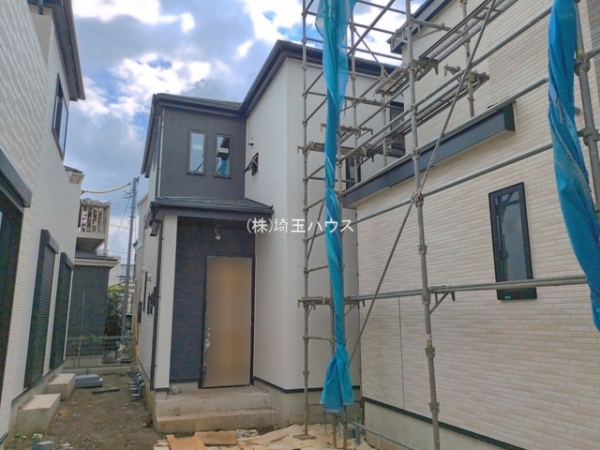 川口市芝中田2丁目26番　新築戸建て　全6棟