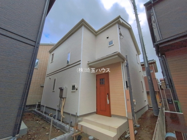 春日部市一ノ割1丁目497番　新築戸建て　全8棟