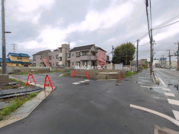 草加市西町932番　新築戸建て　全4棟