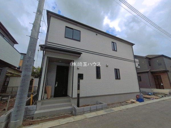 春日部市一ノ割1丁目497番　新築戸建て　全8棟