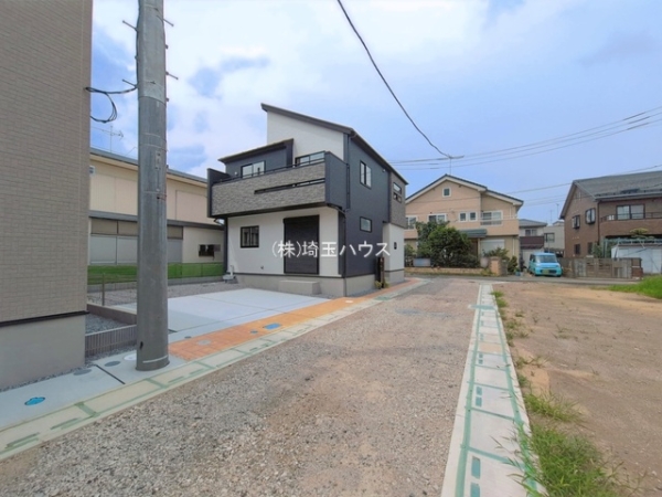 蓮田市関山3丁目　新築戸建て　全3棟