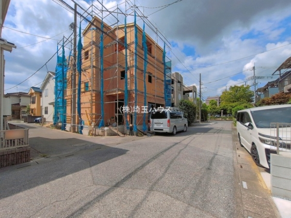 越谷市東大沢3丁目　新築戸建て　全1棟