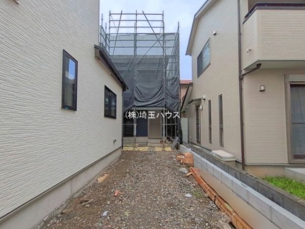春日部市本田町2丁目149番　新築戸建て　全3棟