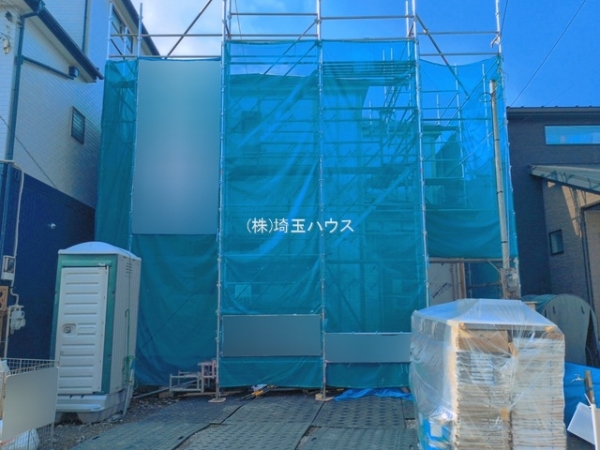 草加市稲荷2丁目222番　新築戸建て　全1棟