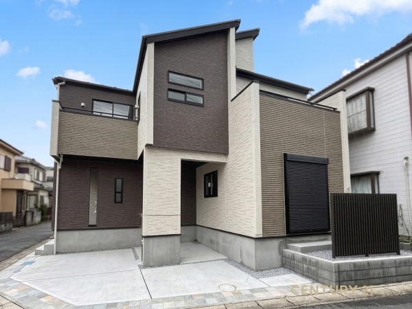 草加市弁天2丁目　新築戸建て　全1棟
