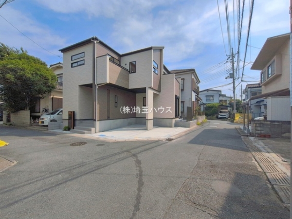 草加市弁天2丁目　新築戸建て　全1棟