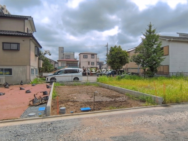 川口市里01119　新築戸建て　全2棟