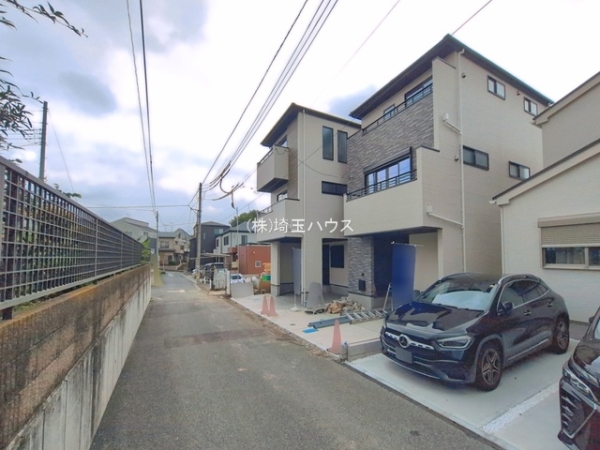 さいたま市南区神明4期　新築戸建て　全3棟