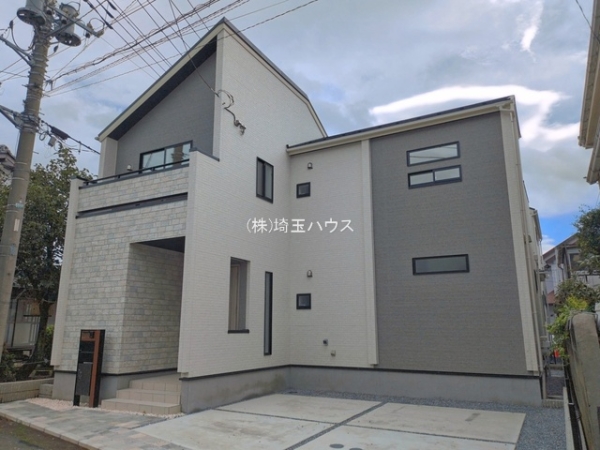 草加市新里町　新築戸建て　全2棟
