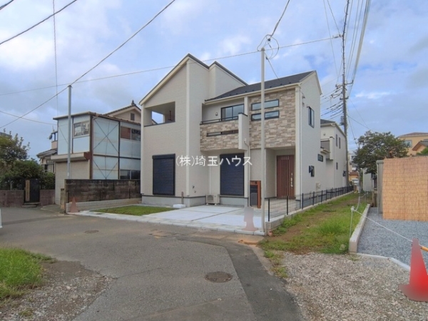 草加市新里町　新築戸建て　全2棟