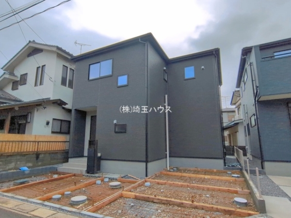 春日部市西金野井3期　新築戸建て　全2棟