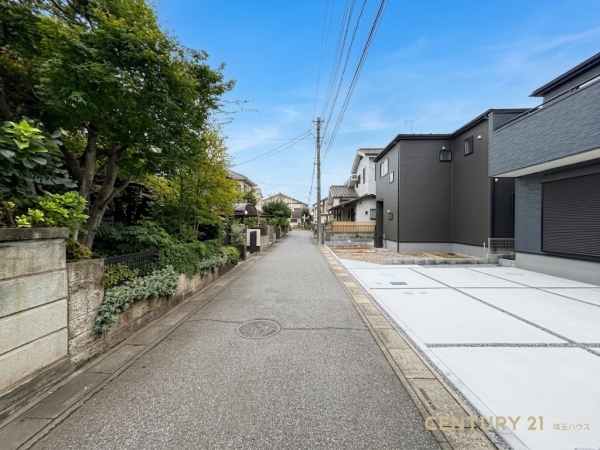 春日部市西金野井3期　新築戸建て　全2棟