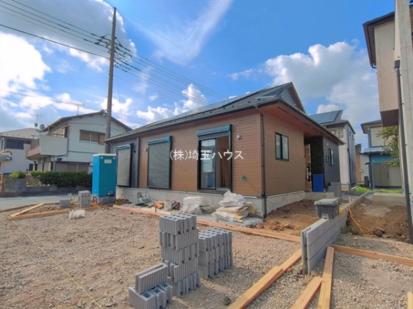 幸手市緑台1丁目6期　新築戸建て　全3棟