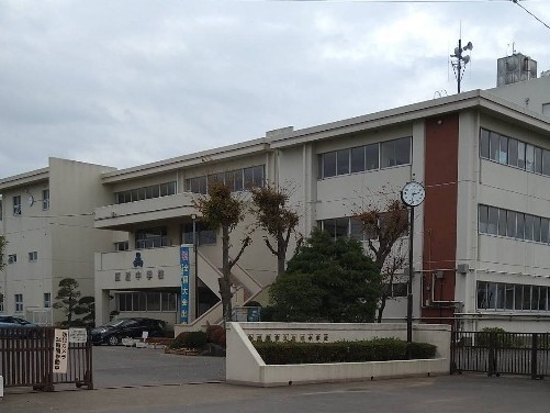 春日部市米島の中古一戸建て(春日部市立飯沼中学校)