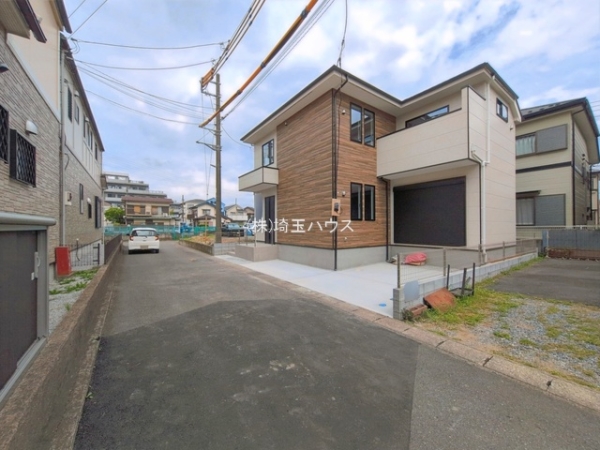 越谷市谷中町5期　新築戸建て　全1棟
