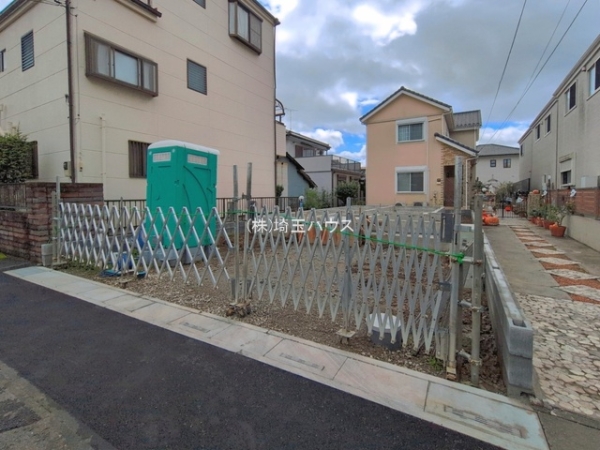 越谷市大沢406　新築戸建て　全1棟