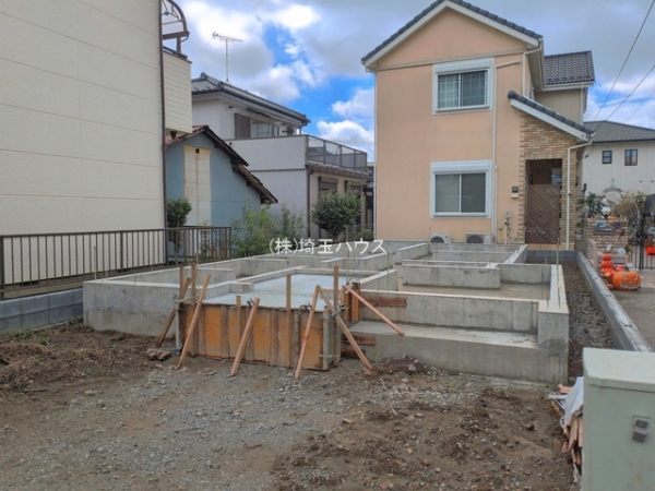 越谷市大沢406　新築戸建て　全1棟