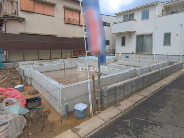 越谷市瓦曽根8期　新築戸建て　全1棟