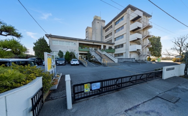越谷市弥十郎第14　新築戸建て　全1棟(越谷市立新栄中学校)