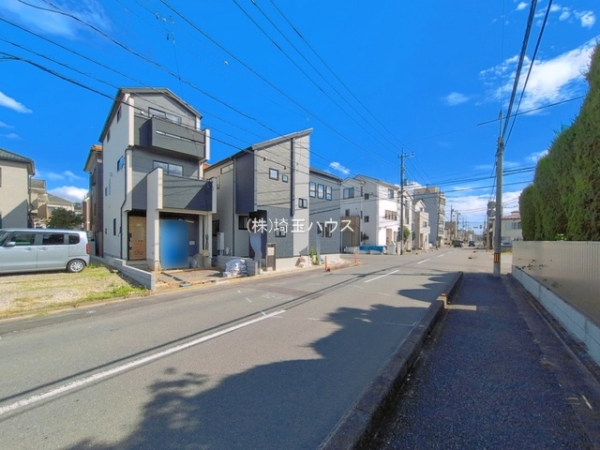 川口市上青木西4丁目　新築戸建て　全3棟
