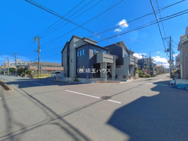 川口市上青木西4丁目　新築戸建て　全3棟