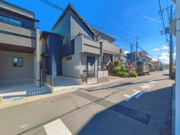 川口市上青木西4丁目　新築戸建て　全3棟